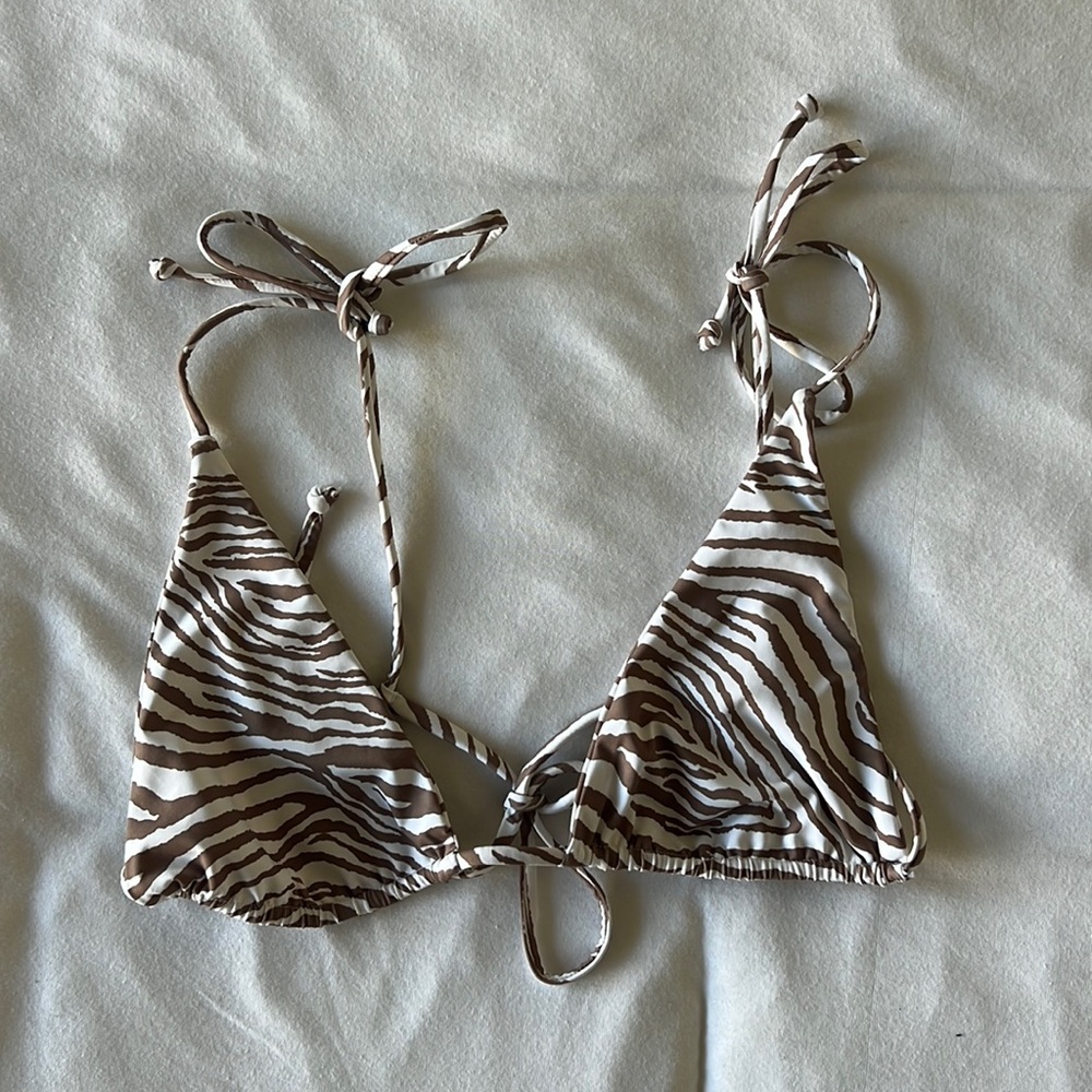 Tan+Lines bikini Top